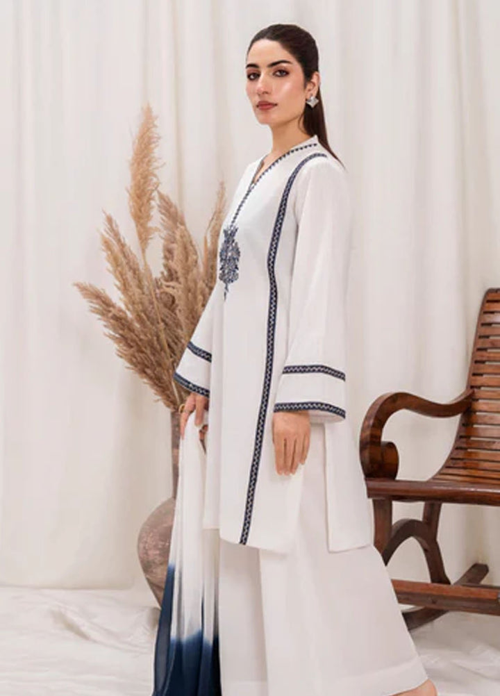 HEM Pret Embroidered Lawn 3 Piece Suit Snowflake