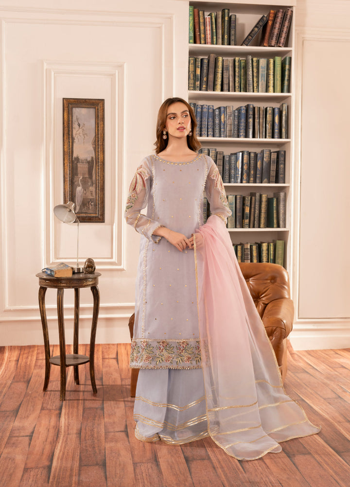 HEM Pret Embroidered Organza 3 Piece Suit Zara