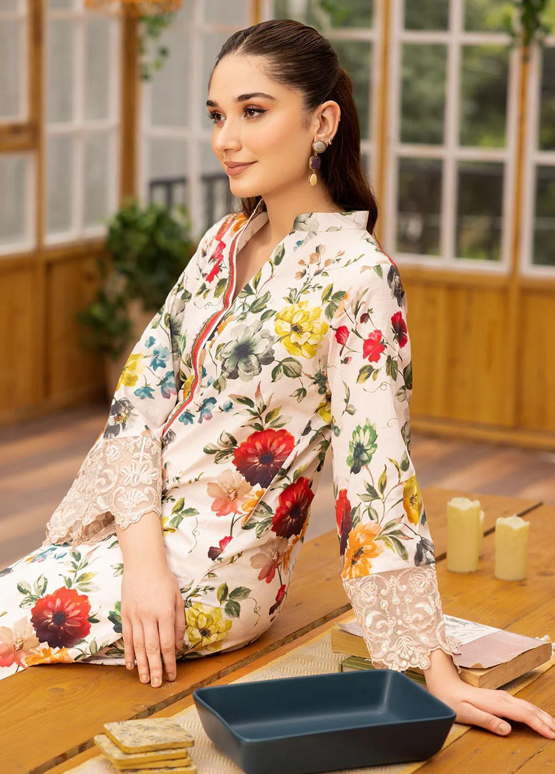 Esra Fashion Pret Embroidered Lawn 2 Piece Suit HD-23-28