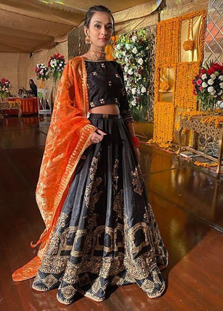 Hues Atelier Pret Embroidered Raw Silk 3 Piece Suit HA23LF Black Lehnga Choli