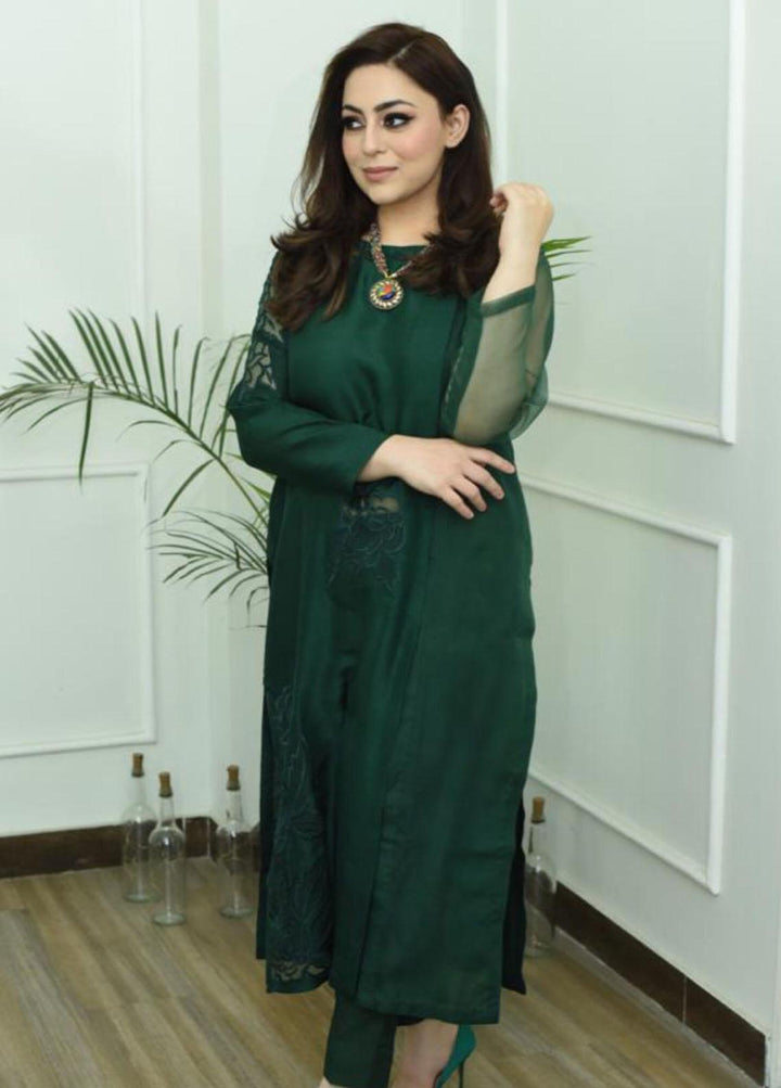 Hues Atelier Pret Embroidered Organza 2 Piece Suit HA23LP Emerald Rose