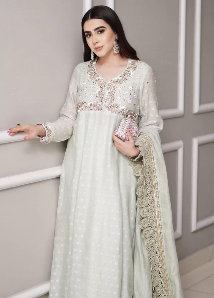 Hues Atelier Pret Embroidered Cotton Net 3 Piece Suit HA23LP Heritage Pishwas