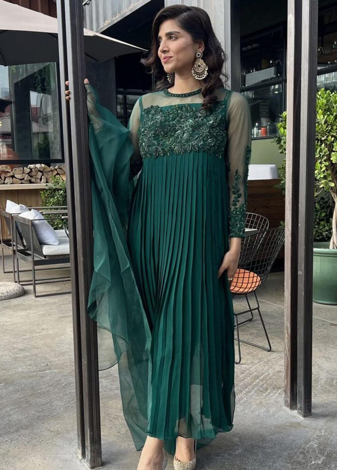 Hues Atelier Pret Embroidered Chiffon 3 Piece Suit HA23LP Pleated Green