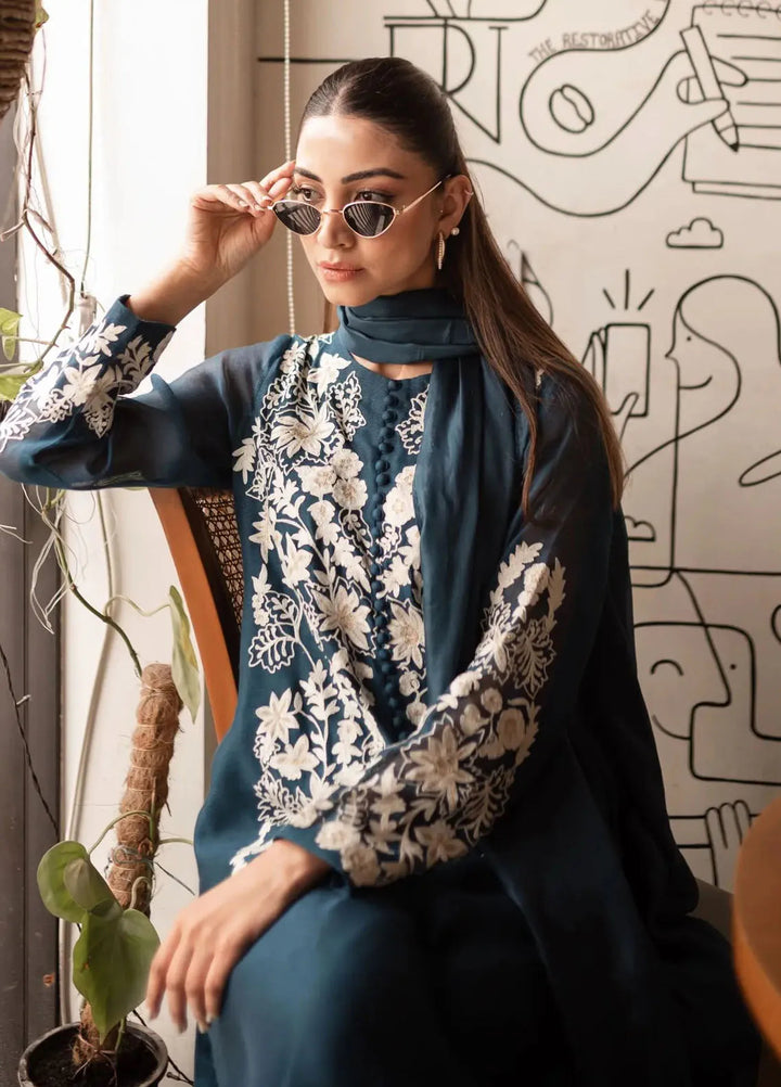 Hues Atelier Pret Embroidered Khaadi Cotton Net 3 Piece Suit Teal Blue Fit