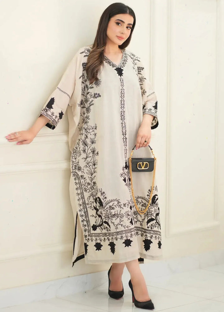 Hues Atelier Pret Embroidered Pashmiona Shawl 1 Piece Pashmina kaftan