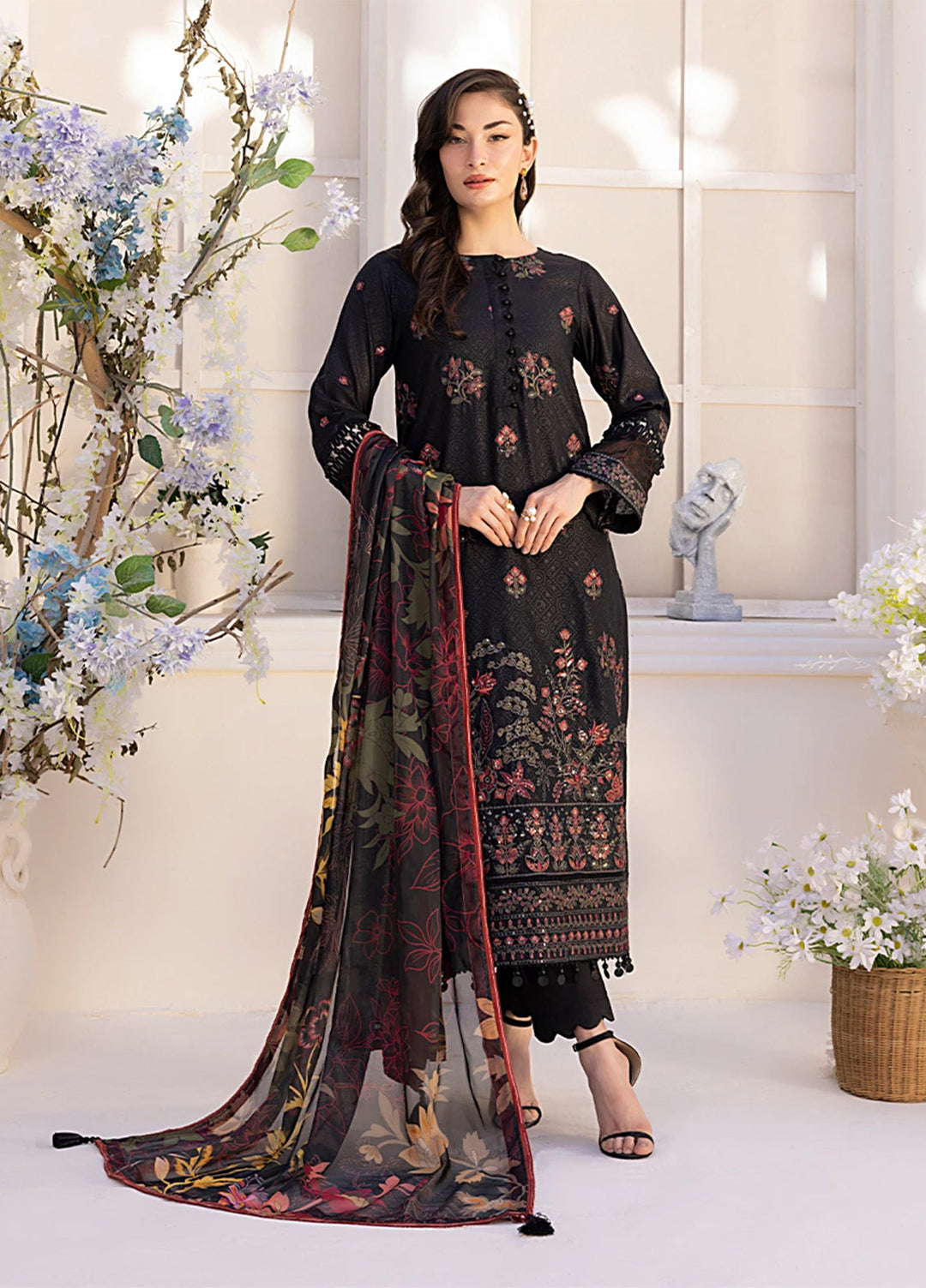 Husn-e-Bahar by Salitex Embroidered Lawn Suits Unstitched 3 Piece SSW6U3P113UT - Summer Collection