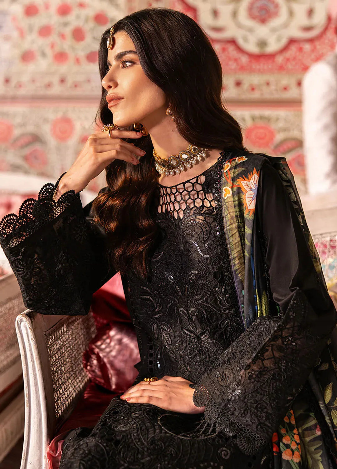 Husn e Jahan by Mahnur Embroidered Lawn Suits Unstitched 3 Piece MN25HJ Aaina - Summer Collection