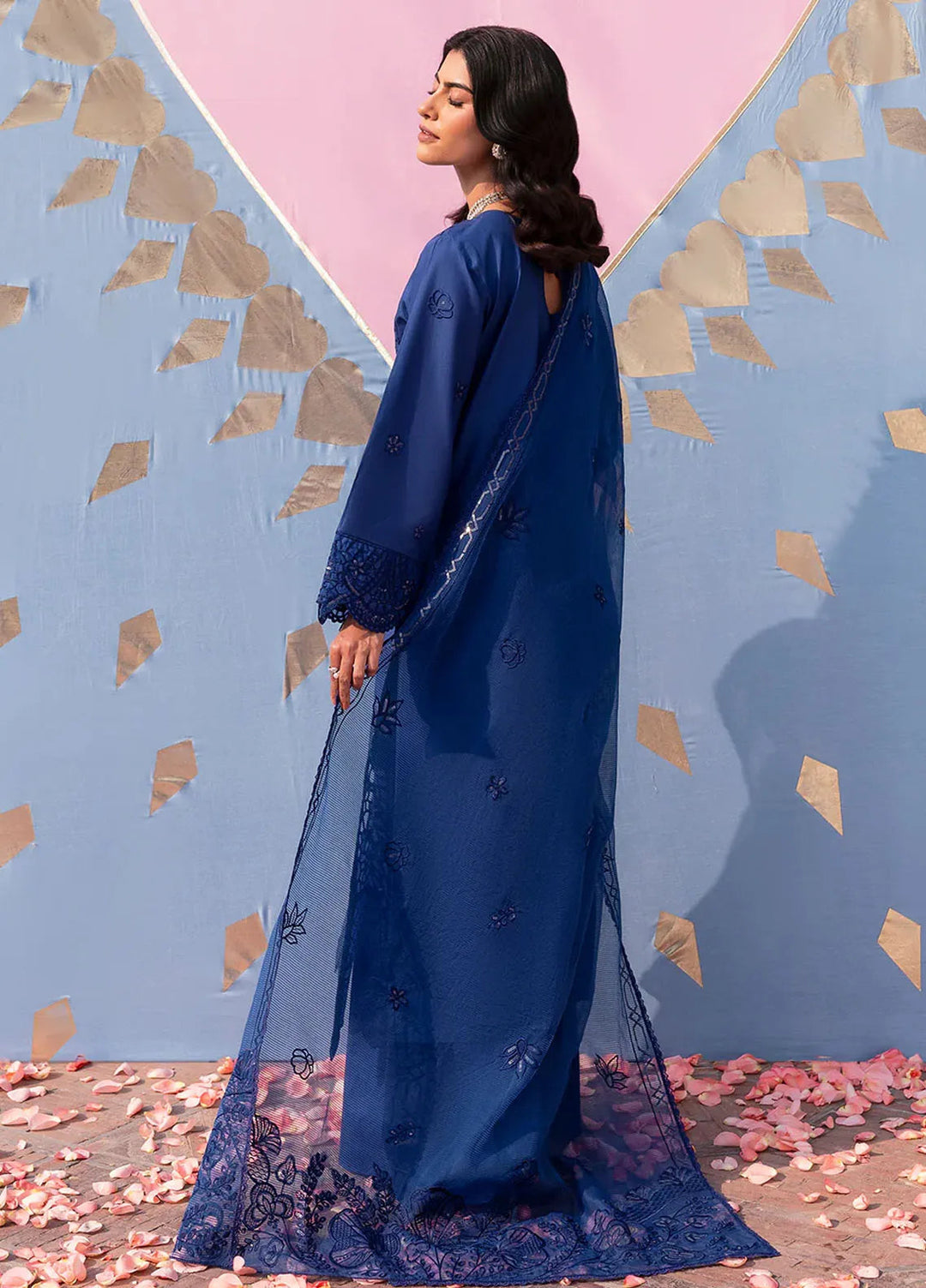 Husn e Jahan by Mahnur Embroidered Lawn Suits Unstitched 3 Piece MN25HJ Esme - Summer Collection