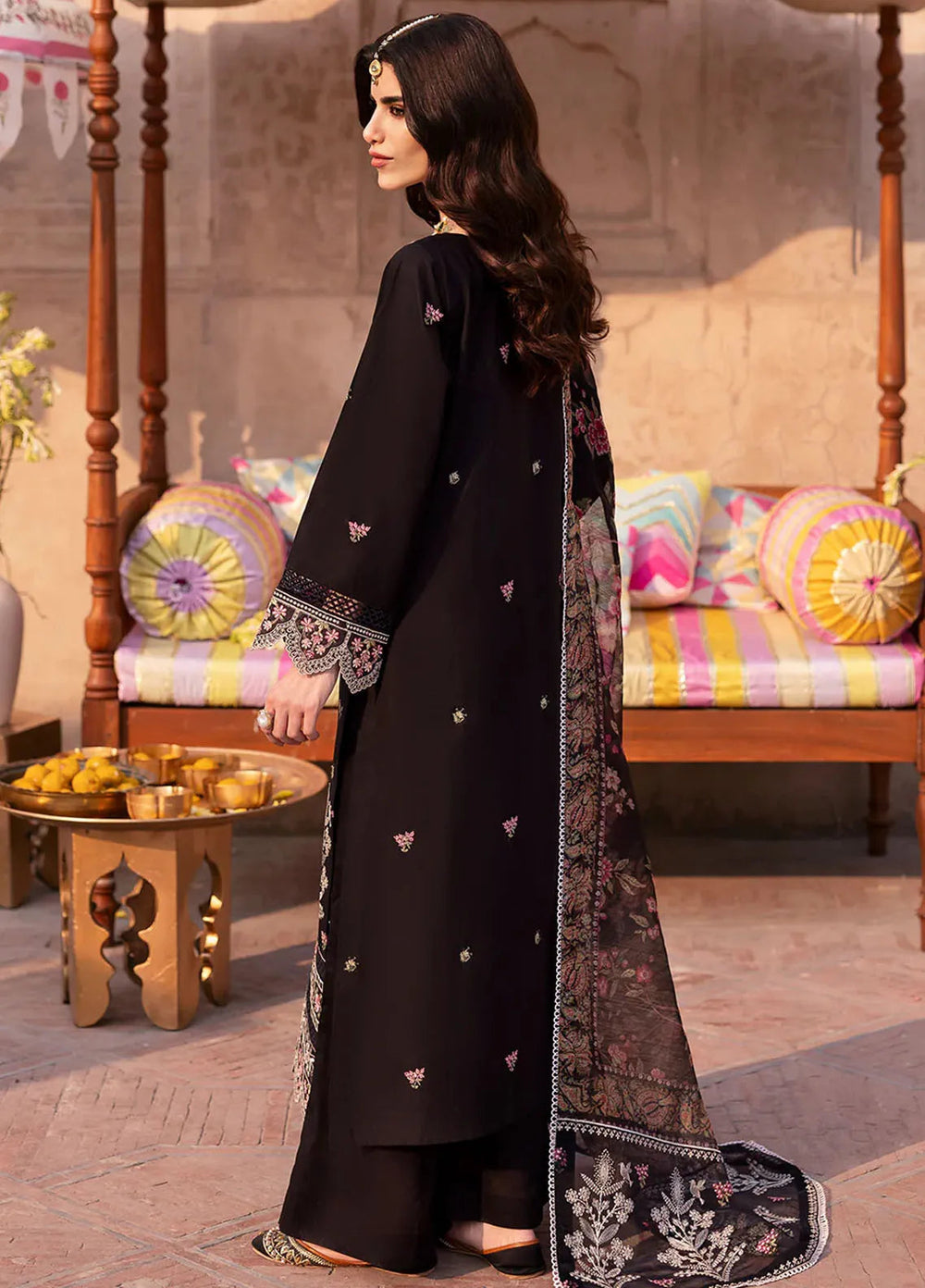 Husn e Jahan by Mahnur Embroidered Lawn Suits Unstitched 3 Piece MN25HJ Irene - Summer Collection