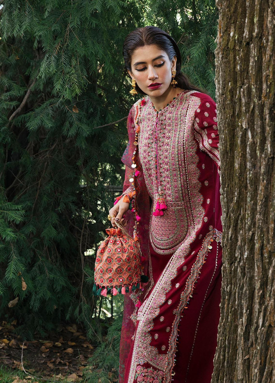Hussain Rehar Embroidered Karandi Suits Unstitched 3 Piece HRR22AW Iksha - Winter Collection