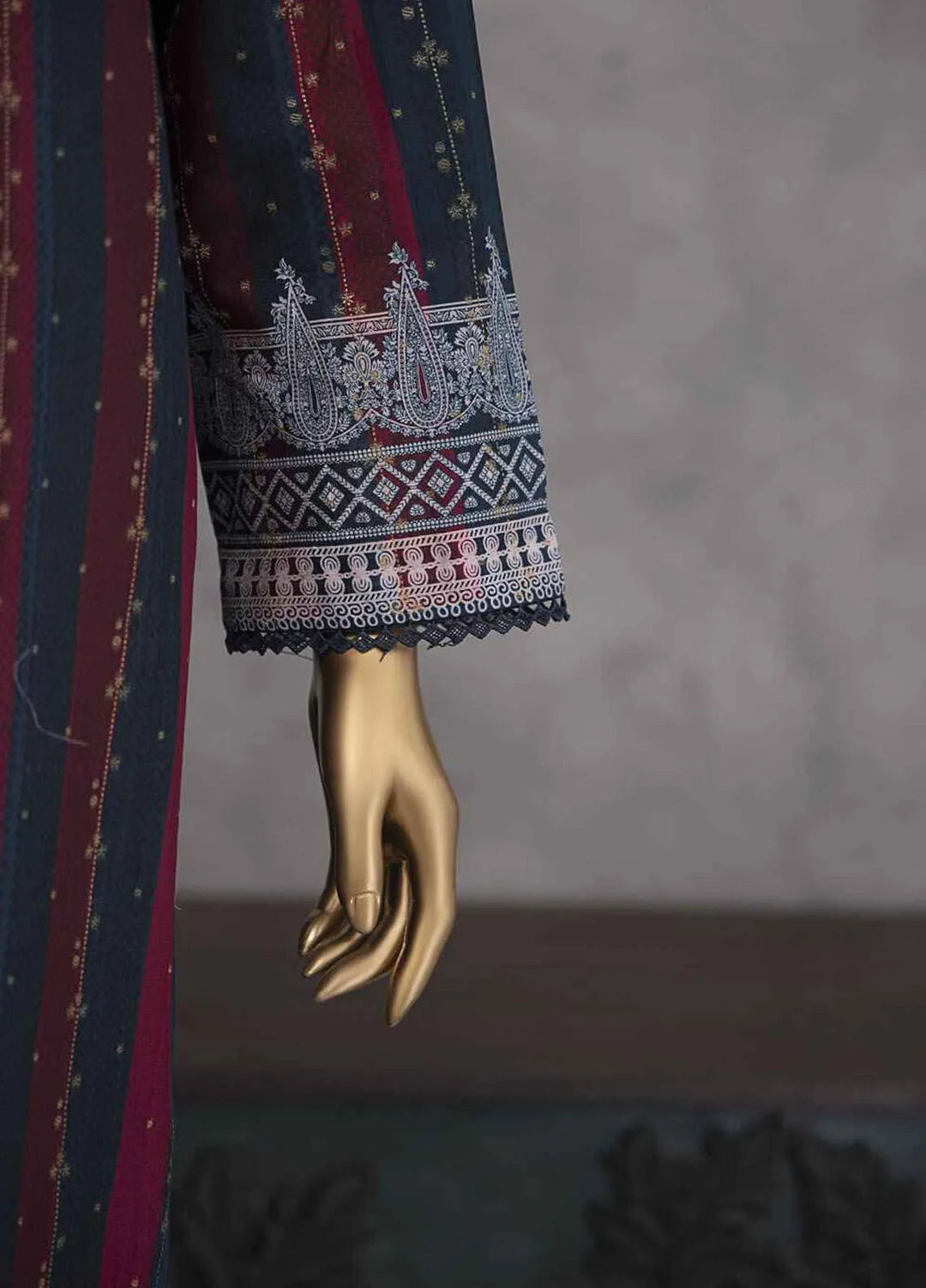 Hz Textiles Embroidered Jacquard Suits Unstitched 3 Piece HZ25TS TJE-1214 - Summer Collection