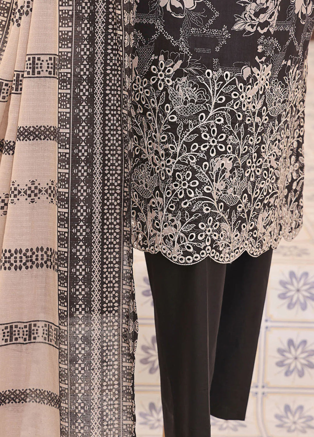 HZ Textiles Embroidered Lawn Suits Unstitched 3 Piece HZ25ML MEC-506 - Summer Collection