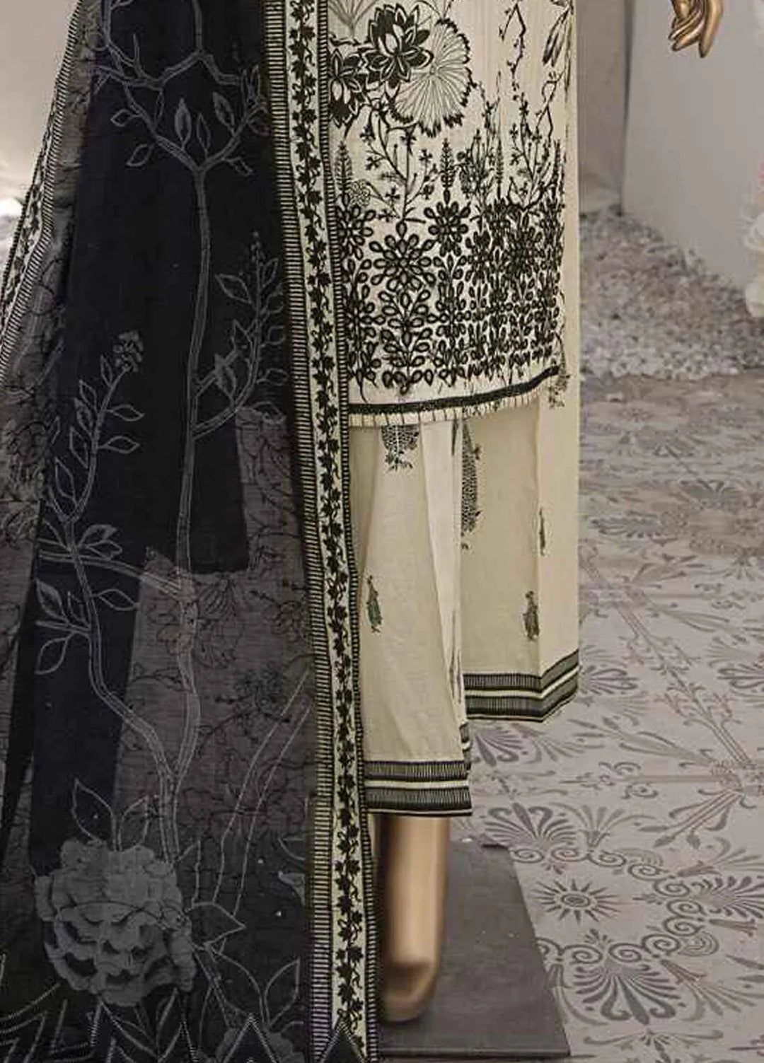 HZ Textiles Embroidered Lawn Suits Unstitched 3 Piece HZ25NV2 NPE-05A-VOL-2 - Summer Collection