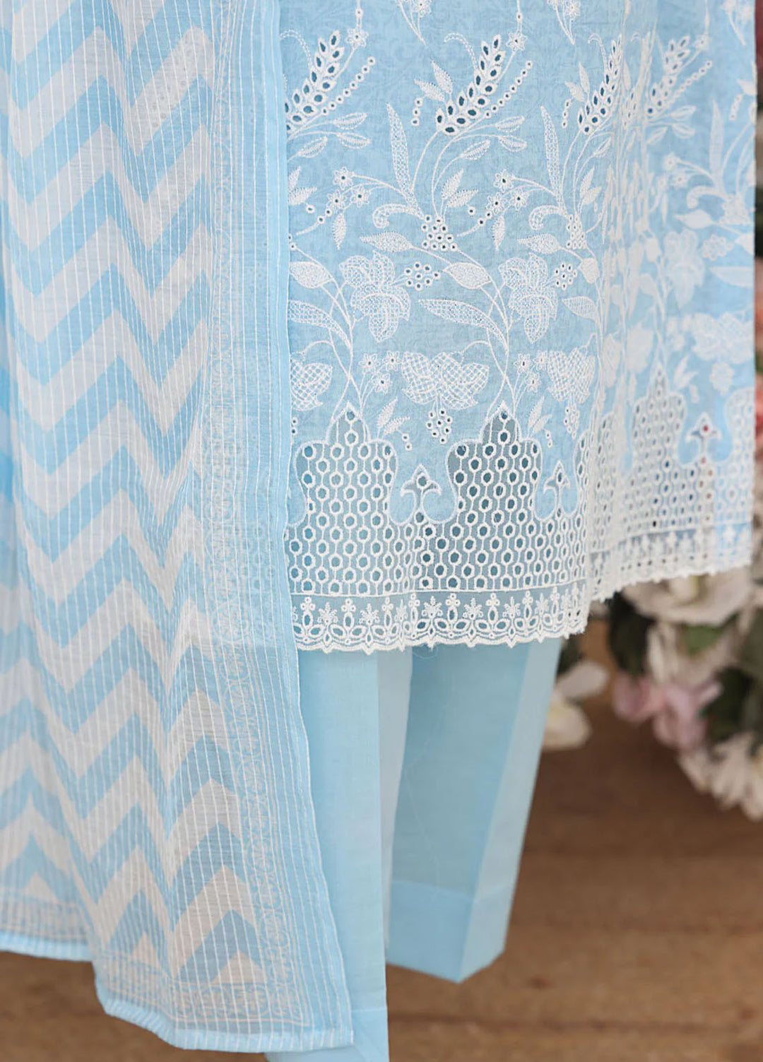 Hz Textiles Embroidered Lawn Suits Unstitched 3 Piece NKE-563 - Summer Collection