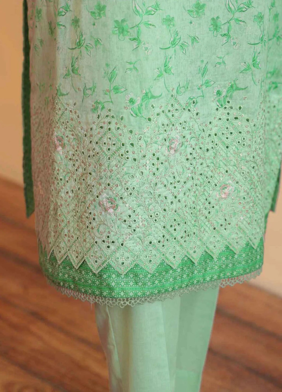 HZ Textiles Embroidered Lawn Suits Unstitched 3 Piece ZEC-166 - Summer Collection