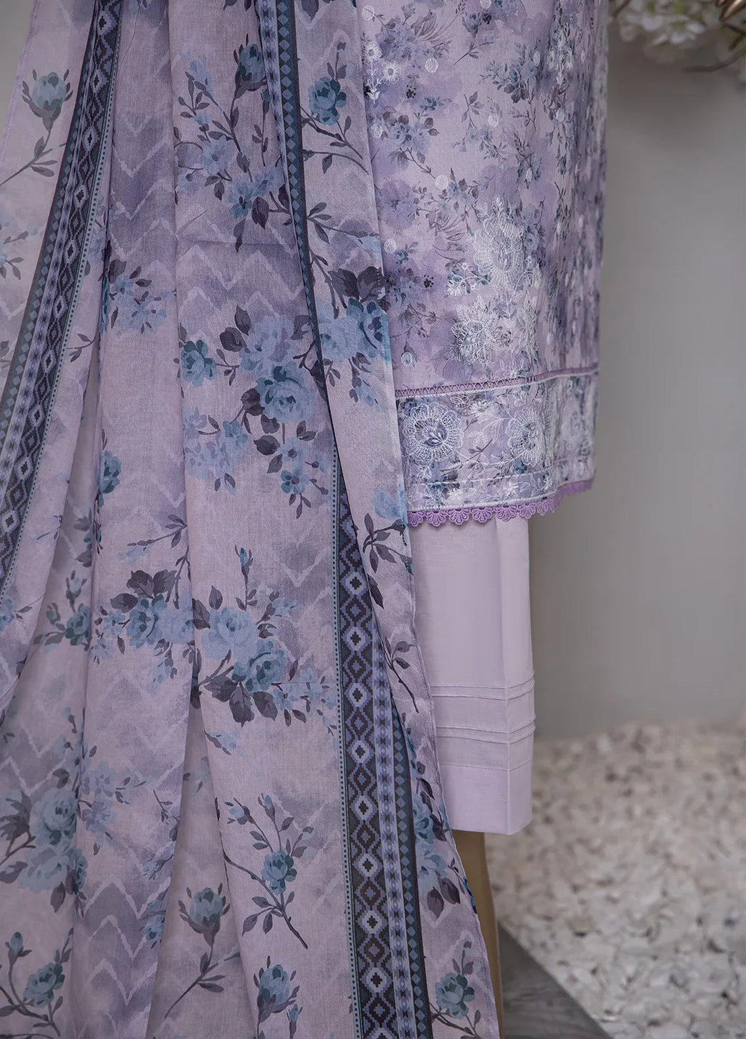 HZ Textiles Printed Lawn Suit Unstitched 3 Piece HZ24D PDE-809 - Summer Collection