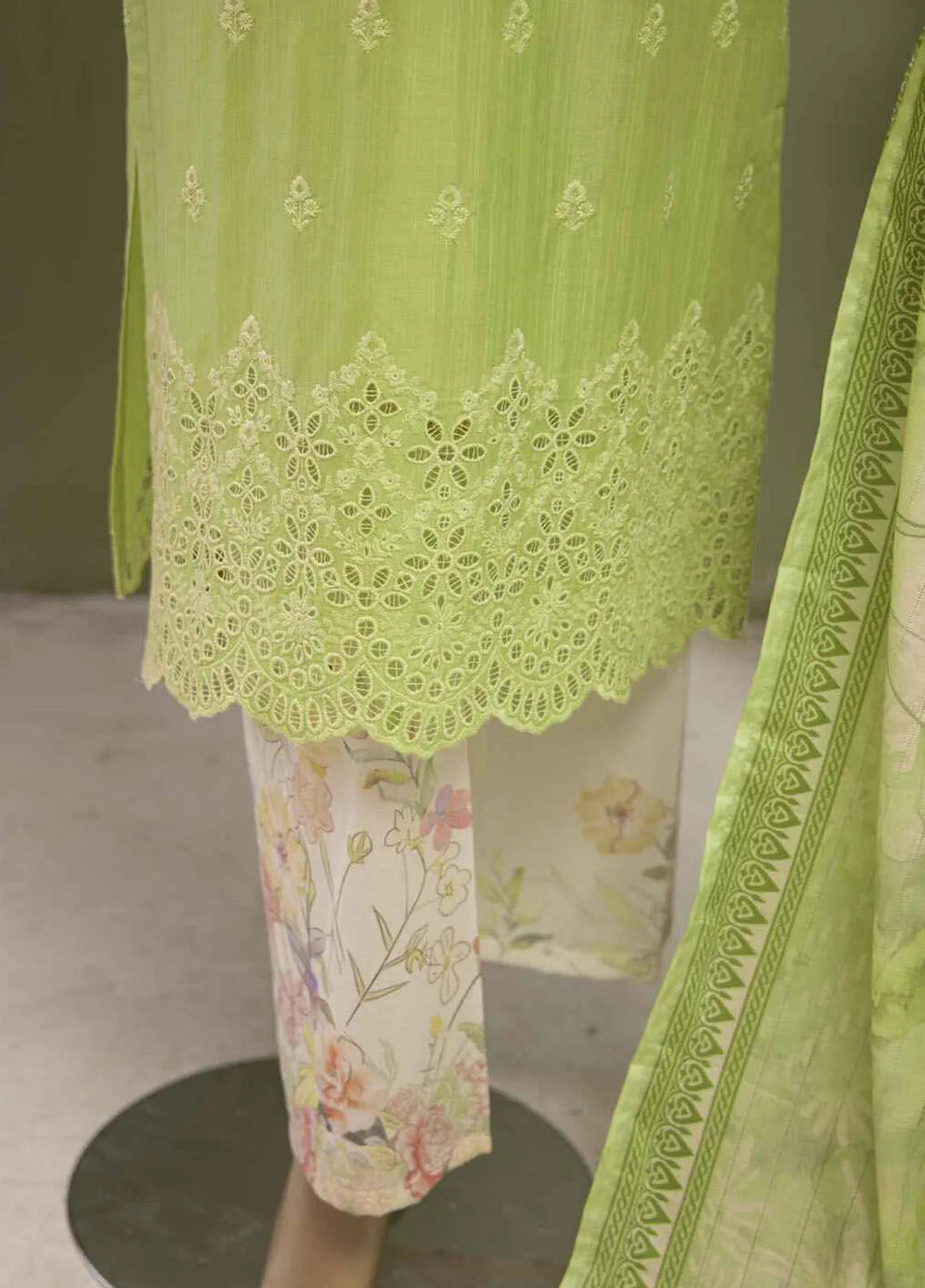 Hz Textiles Printed Lawn Suits Unstitched 3 Piece HZ25PL OPK-19 - Summer Collection