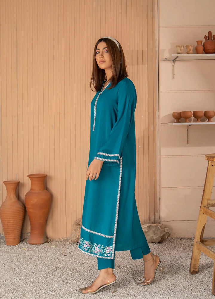 Ibtadda By Pashmire Pret Embroidered Viscose 2 Piece Suit Neelum