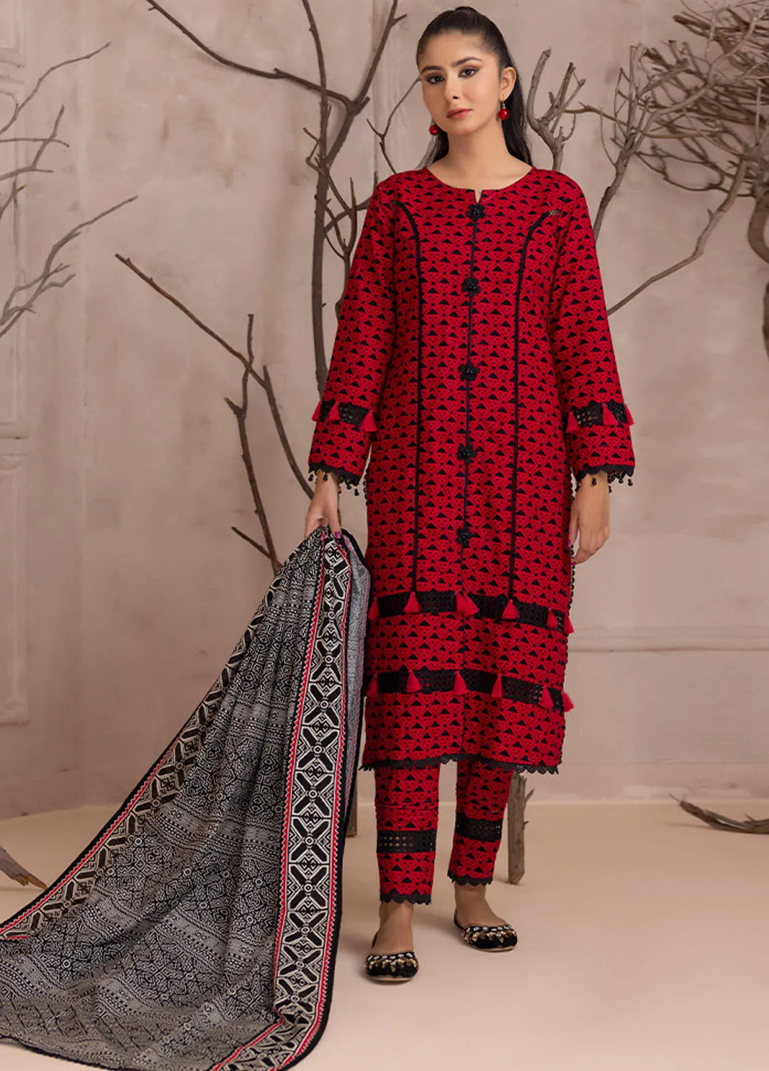 Identic By Regalia Printed Khaddar Suit Unstitched 3 Piece RGT24I4 D-05 - Winter Collection