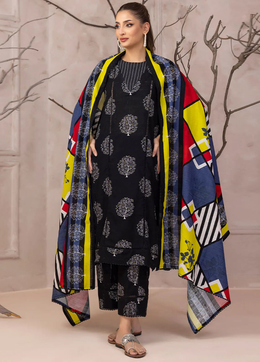 Identic By Regalia Printed Khaddar Suit Unstitched 3 Piece RGT24I4 D-07 - Winter Collection