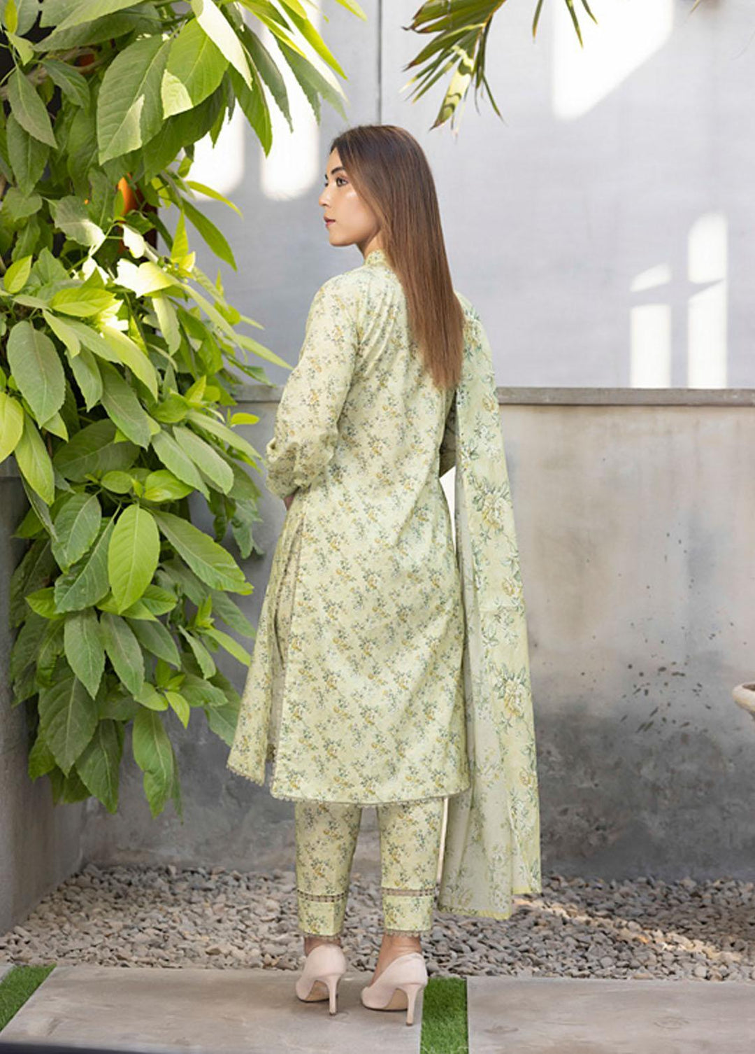 Identic By Regalia Textiles Printed  Suits Unstitched 3 Piece RGT22I ISE-2 - Winter Collection