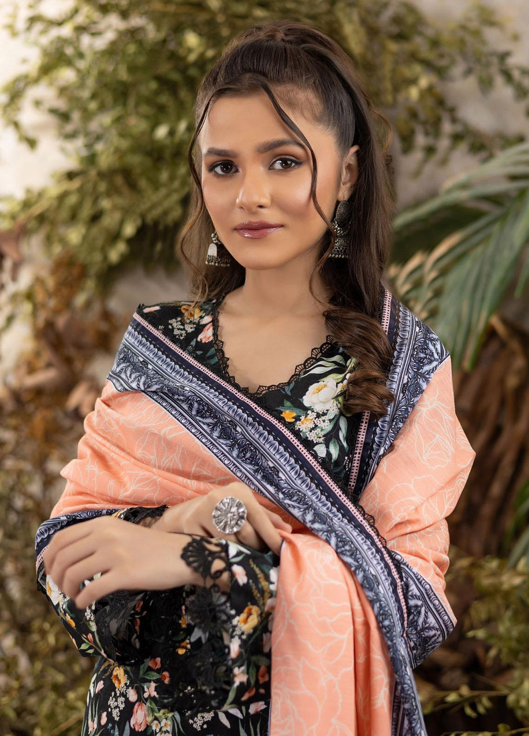 Identic Separates By Regalia Textiles Printed Khaddar Suits Unstitched 3 Piece RGT22IS-V3 D-05 - Winter Collection