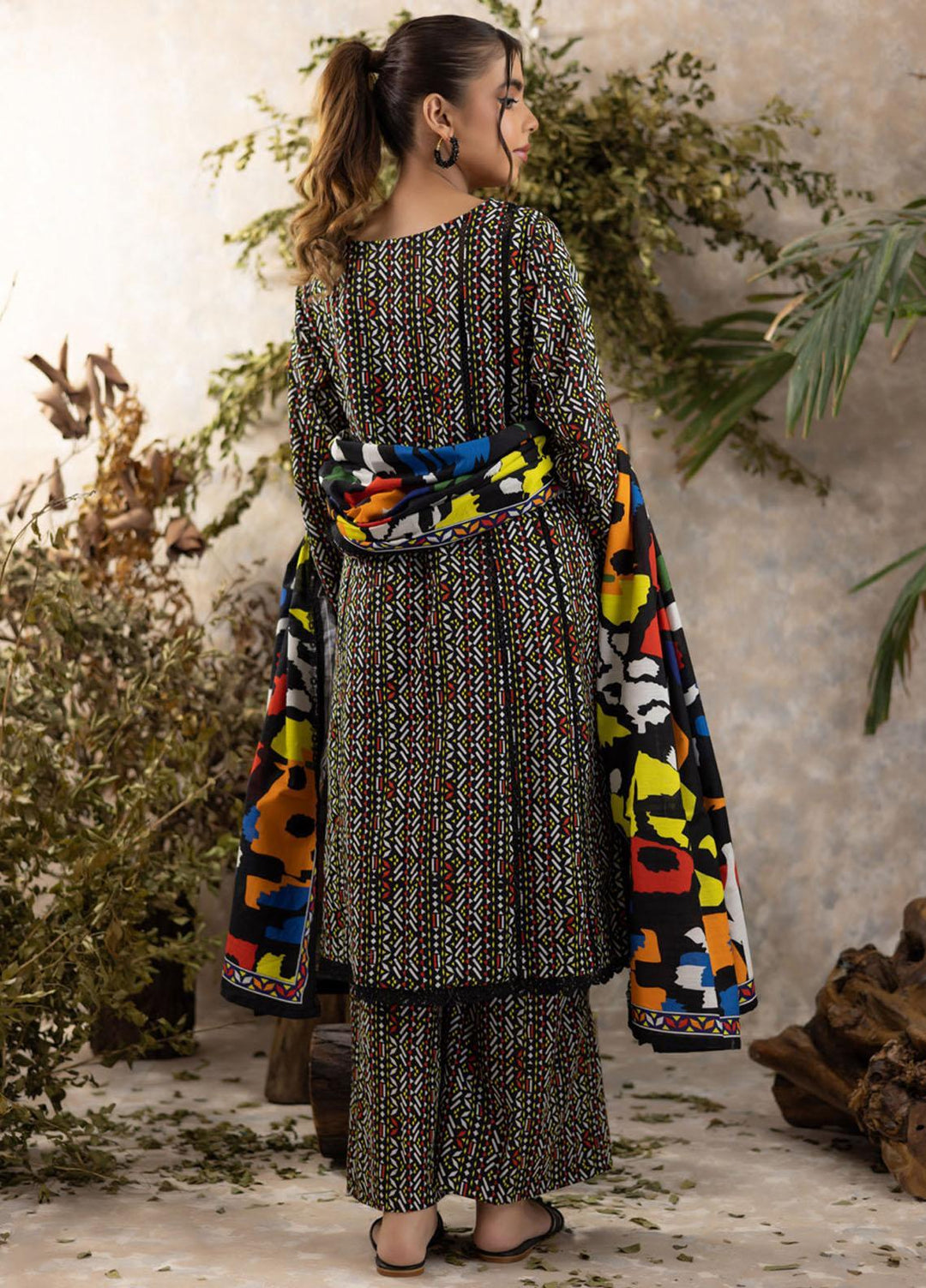 Identic Separates By Regalia Textiles Printed Khaddar Suits Unstitched 3 Piece RGT22IS-V3 D-10 - Winter Collection