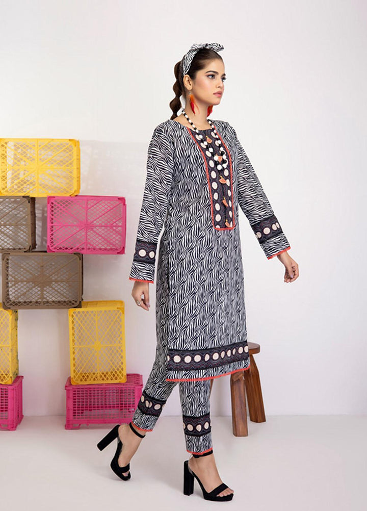 Identic Separates By Regalia Textiles Printed Khaddar Suits Unstitched 2 Piece RGT22IS-V2 D-16 - Winter Collection