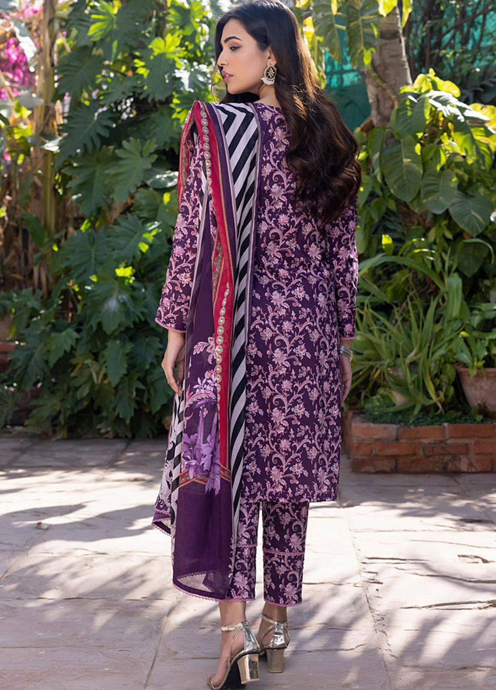 Identic Separates By Regalia Textiles Printed Lawn Suits Unstitched 3 Piece RGT23IS D7 - Summer Collection
