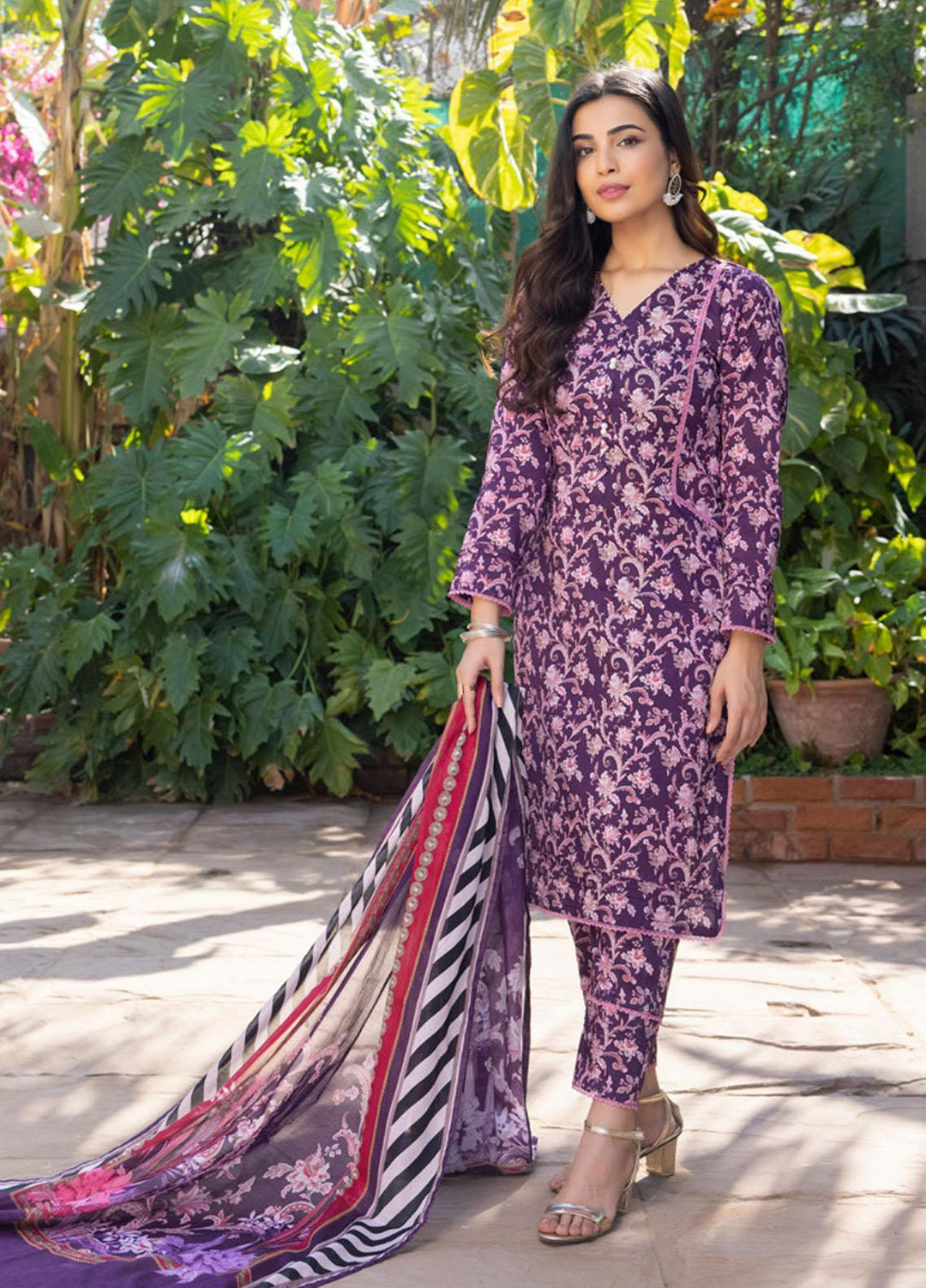 Identic Separates By Regalia Textiles Printed Lawn Suits Unstitched 3 Piece RGT23IS D7 - Summer Collection