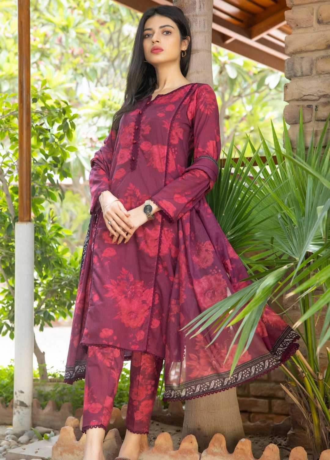 Regalia Textiles Printed Lawn Suits Unstitched 3 Piece RGT23-IS11 ISV11-2 - Summer Collection