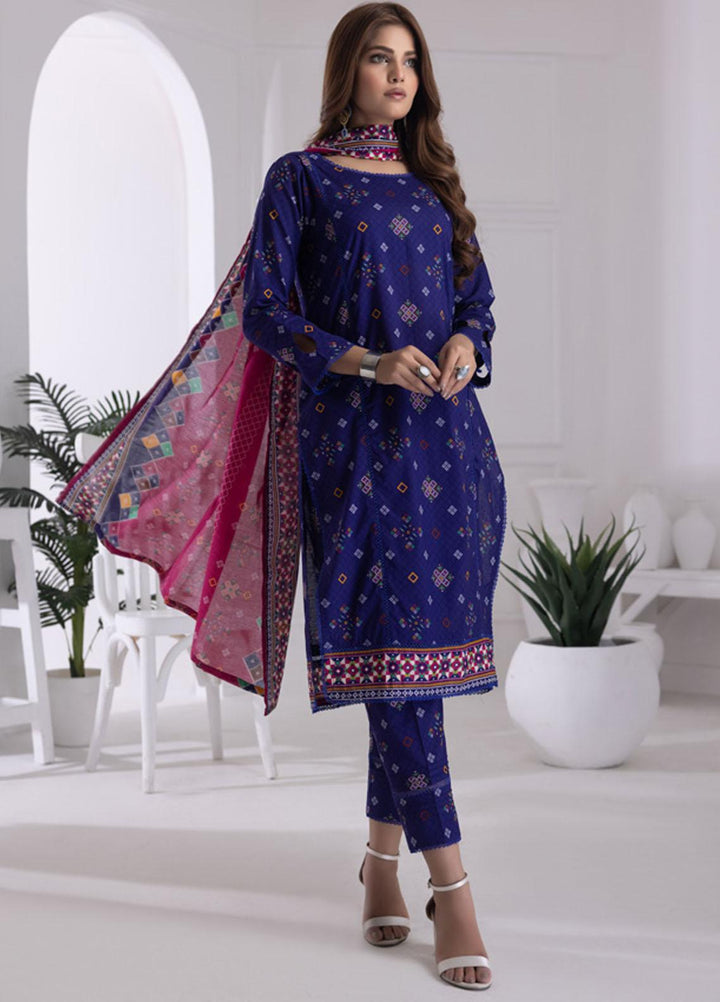 Identic Separates By Regalia Textiles Printed Lawn Suits Unstitched 3 Piece RGT23I-V6 D-15 - Summer Collection