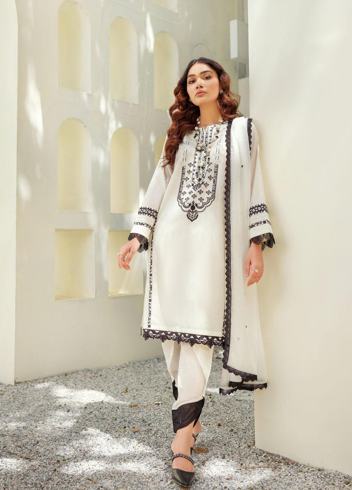 ILAHA Ready to Wear  Lawn 3 Piece Dress Black & White D-07