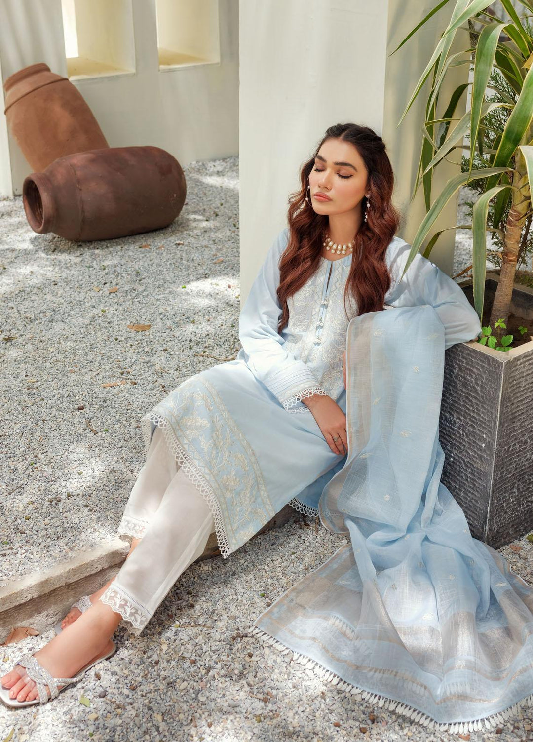 ILAHA Ready to Wear  Lawn 3 Piece Dress Blue D-04