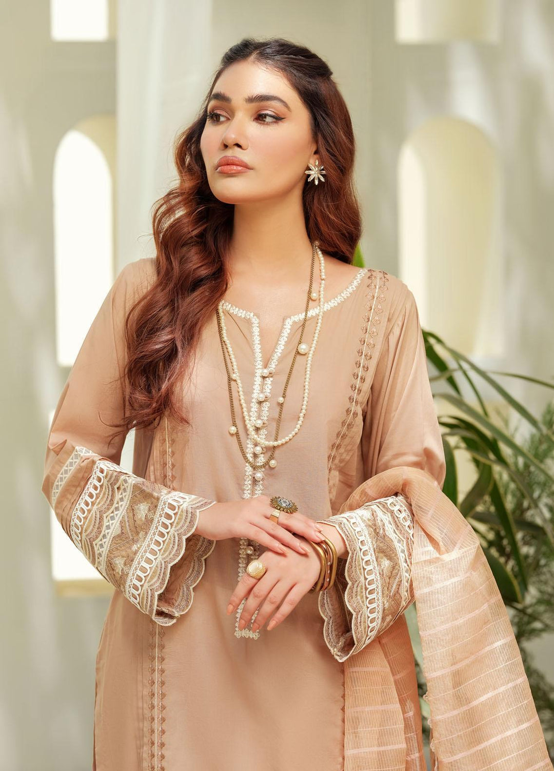 ILAHA Ready to Wear  Lawn 3 Piece Dress Brown D-05