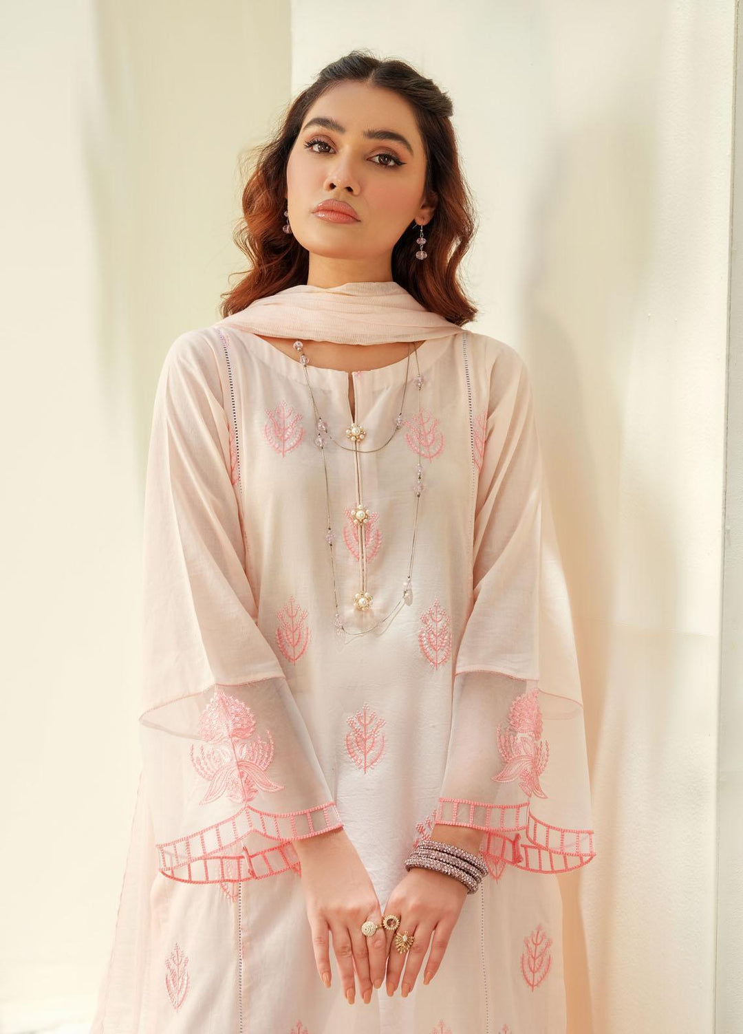 ILAHA Ready to Wear  Lawn 3 Piece Dress Pink D-03