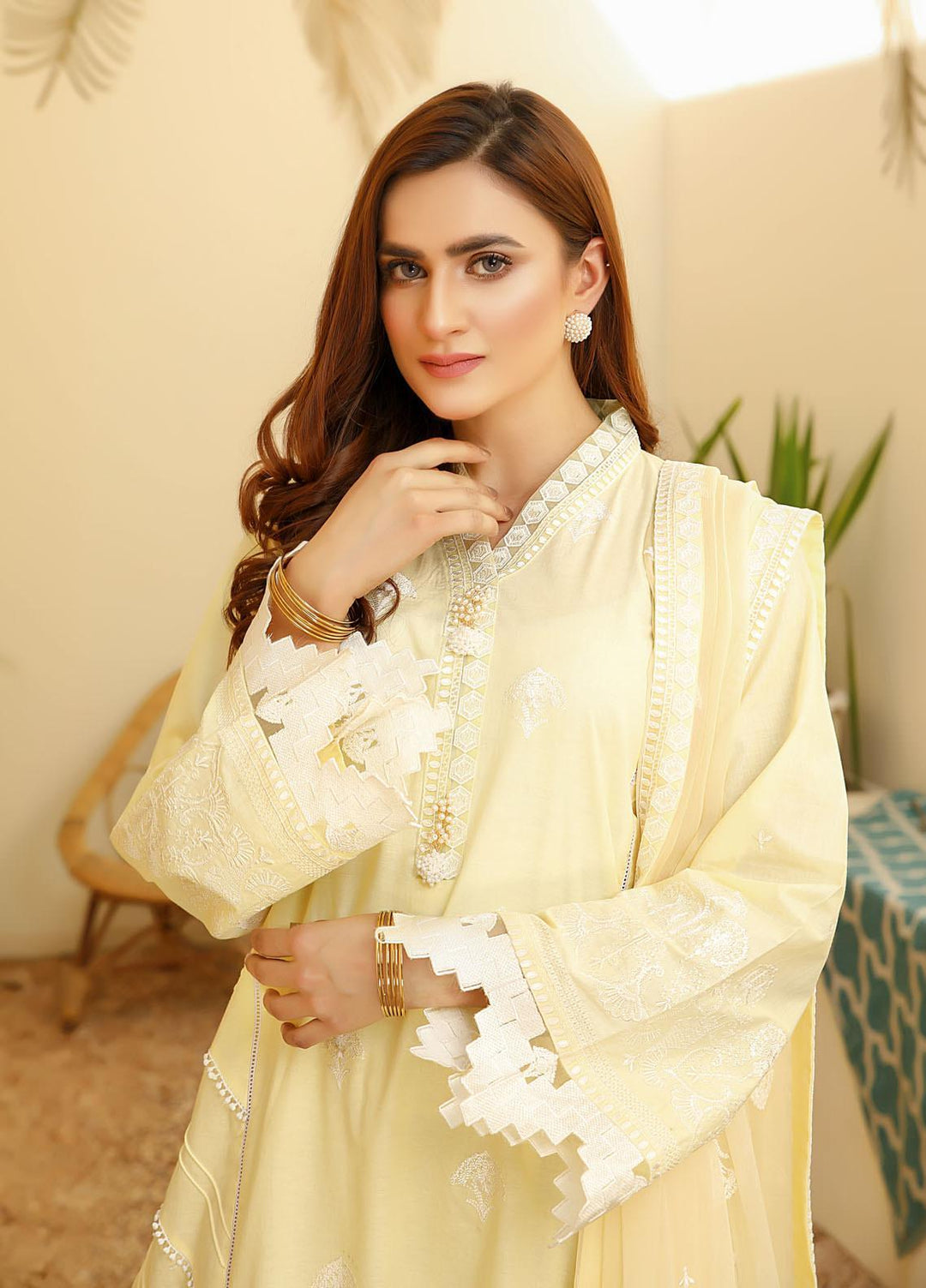 ILAHA Embroidered Lawn Stitched 3 Piece Suit ILH21PF 07 Zel