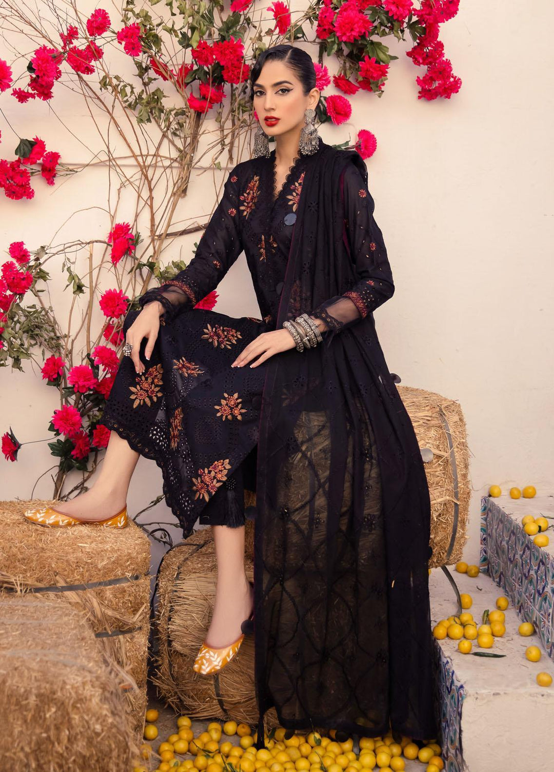 Ilara By Iznik Embroidered Lawn Suits Unstitched 3 Piece IZ23I IL-05 Debora - Spring / Summer Collection
