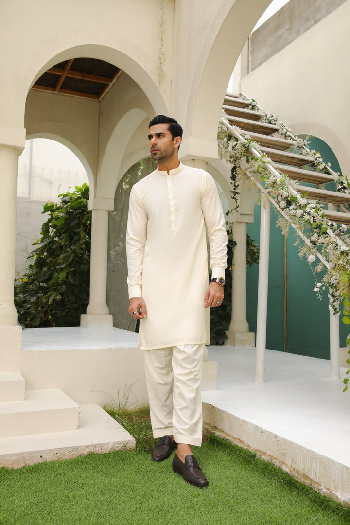 Muraqsh Ready To Wear Solids  Men Bosky White Kameez Shalwar with Blended Waistcoat MUR-BWKSW - Summer Collection