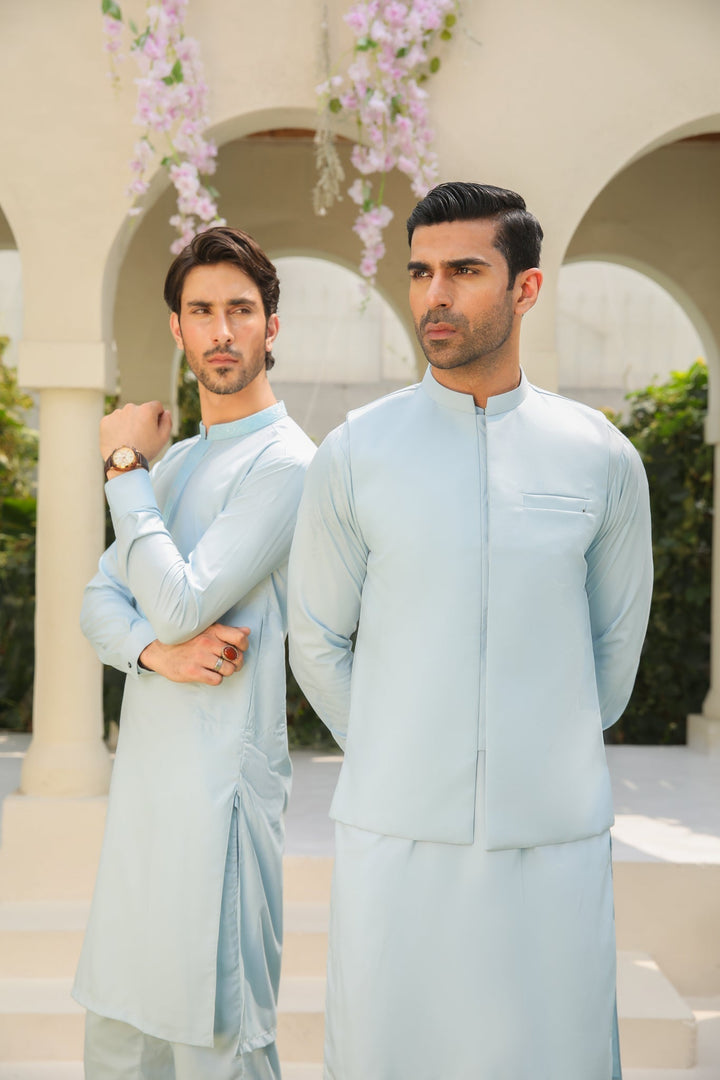 Muraqsh Ready To Wear Solids Cotton Men Sky Blue Blended Waistcoat Straigth Cut MURBKTW-WC - Summer Collection