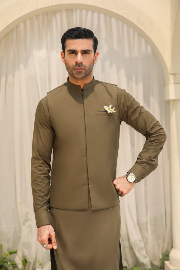 Muraqsh Ready To Wear Solids Cotton Men Olive Green Kameez Shalwar with Blended Waistcoat MUR-OGKSW - Summer Collection