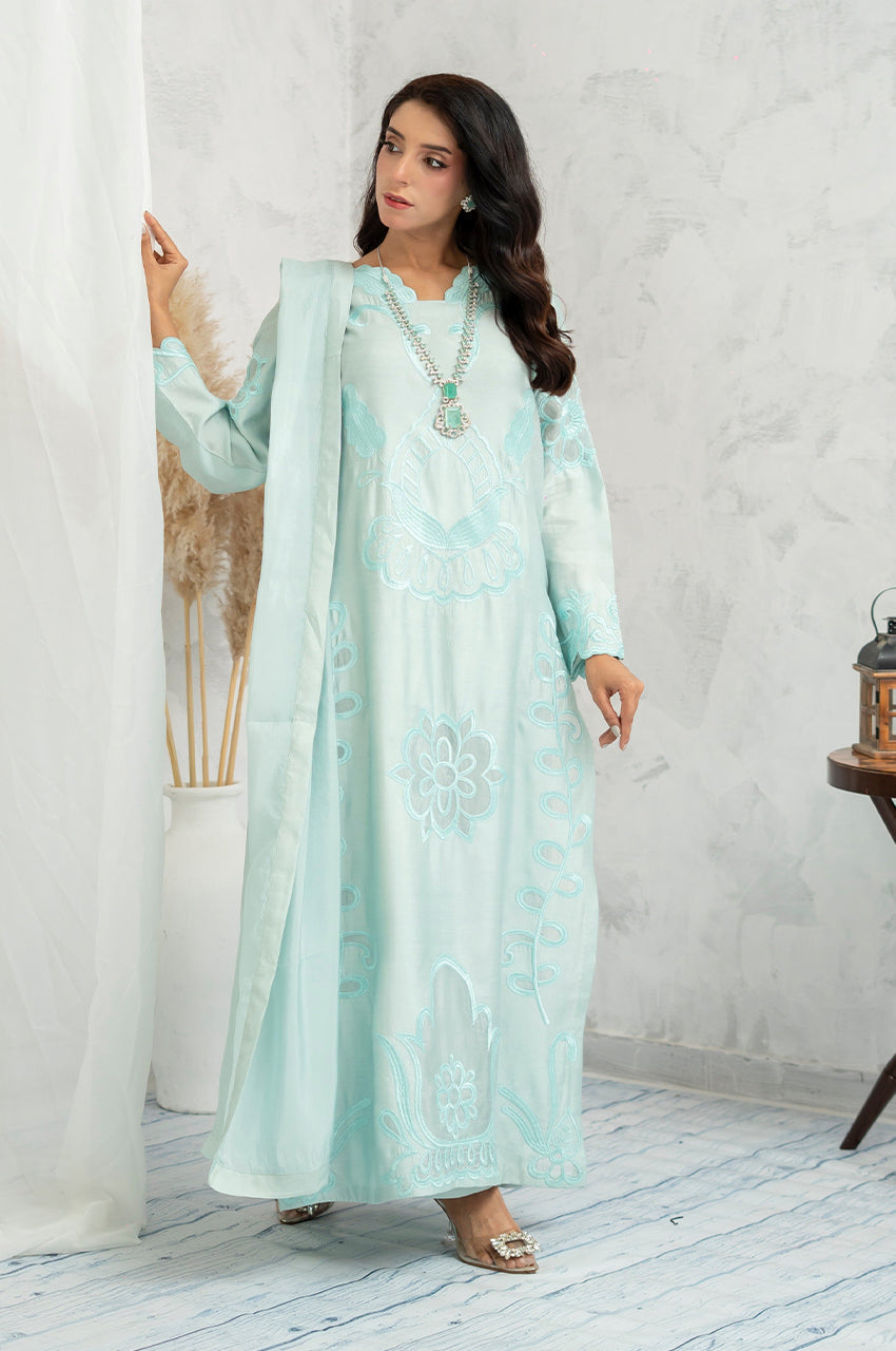 Liyaana From Nizka By Nida Rehan RTW Embroidered Silk and Organza 3 Piece Suit Nurya - Festive Collection
