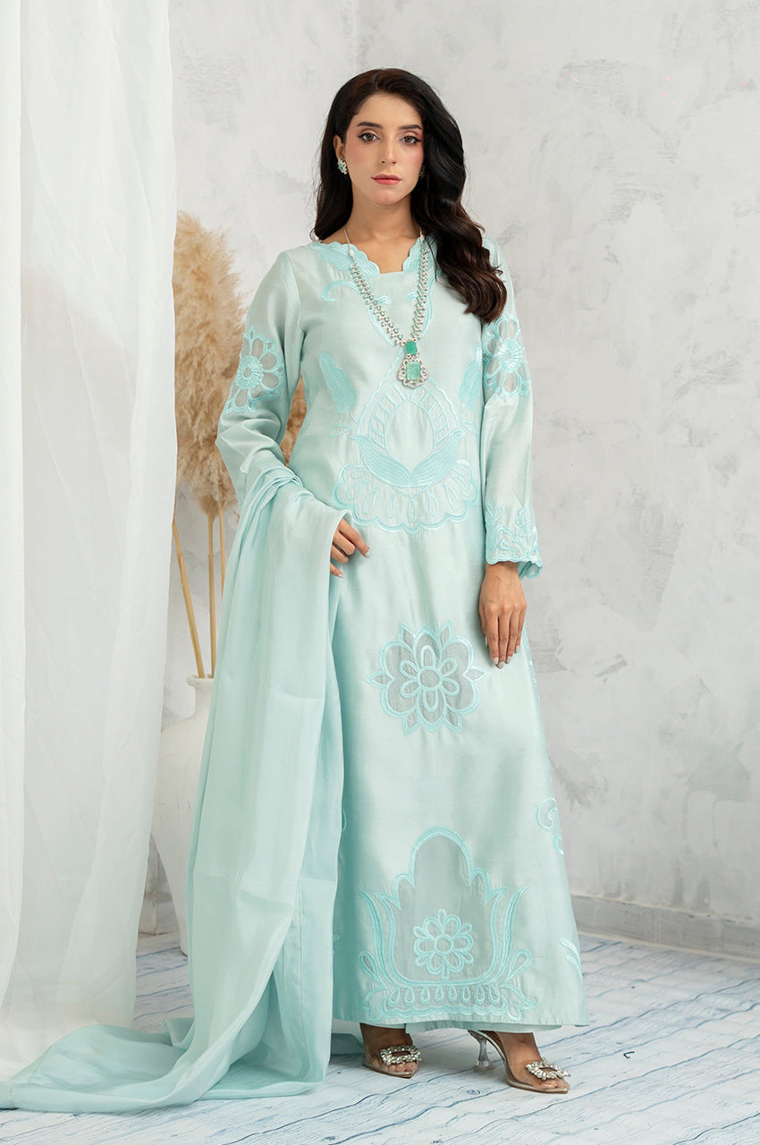 Liyaana From Nizka By Nida Rehan RTW Embroidered Silk and Organza 3 Piece Suit Nurya - Festive Collection