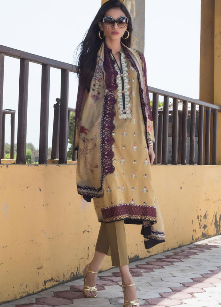 Regalia Textiles Embroidered Lawn Suits Unstitched 3 Piece RG21IN D-04 - Summer Collection