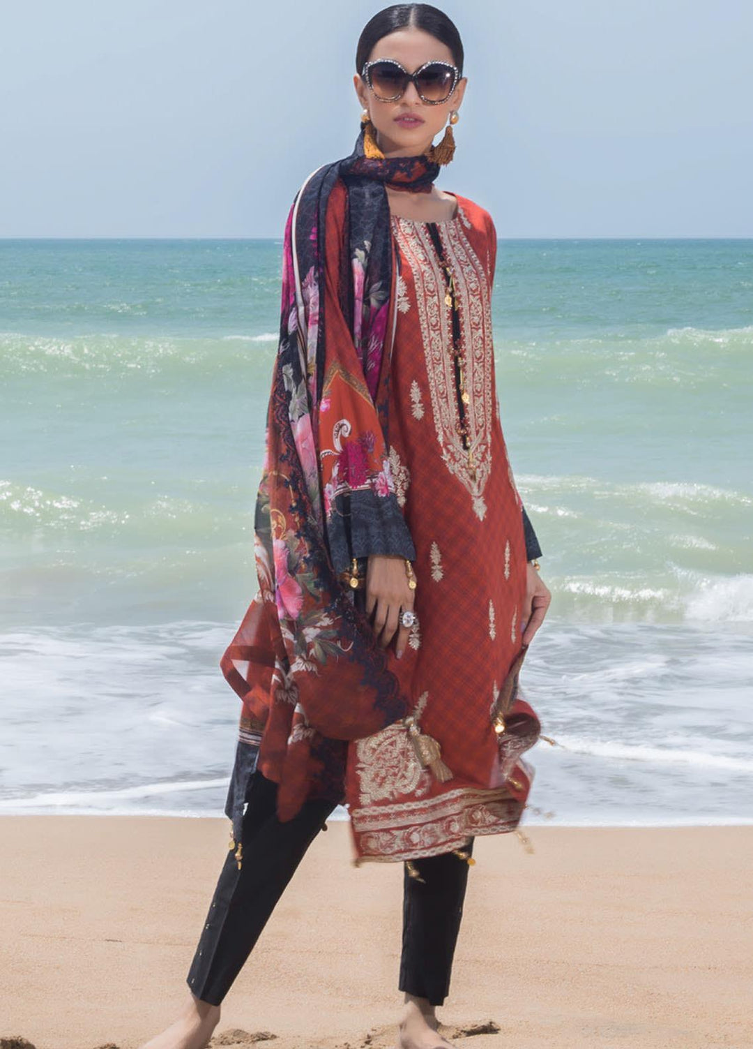 Regalia Textiles Embroidered Lawn Suits Unstitched 3 Piece RG21IN D-06 - Summer Collection
