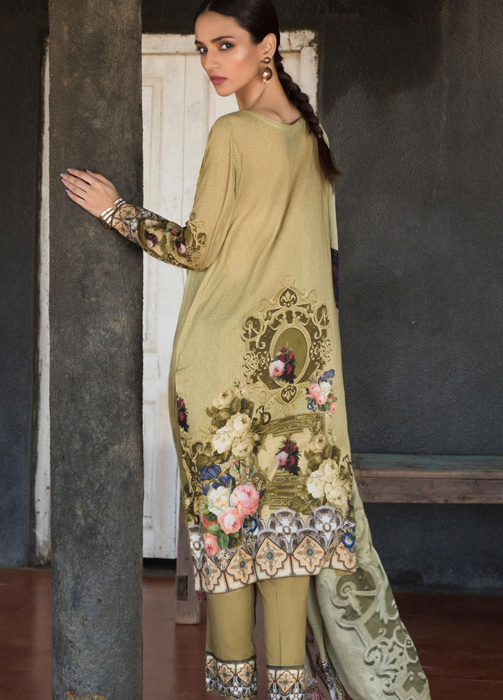 Regalia Textiles Embroidered Lawn Suits Unstitched 3 Piece RG21IN D-09 - Summer Collection