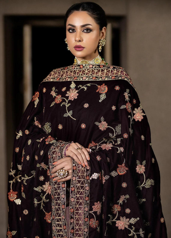 Imrozia Premium Embroidered Velvet Shawl I.S.S-02 - Women Shawls