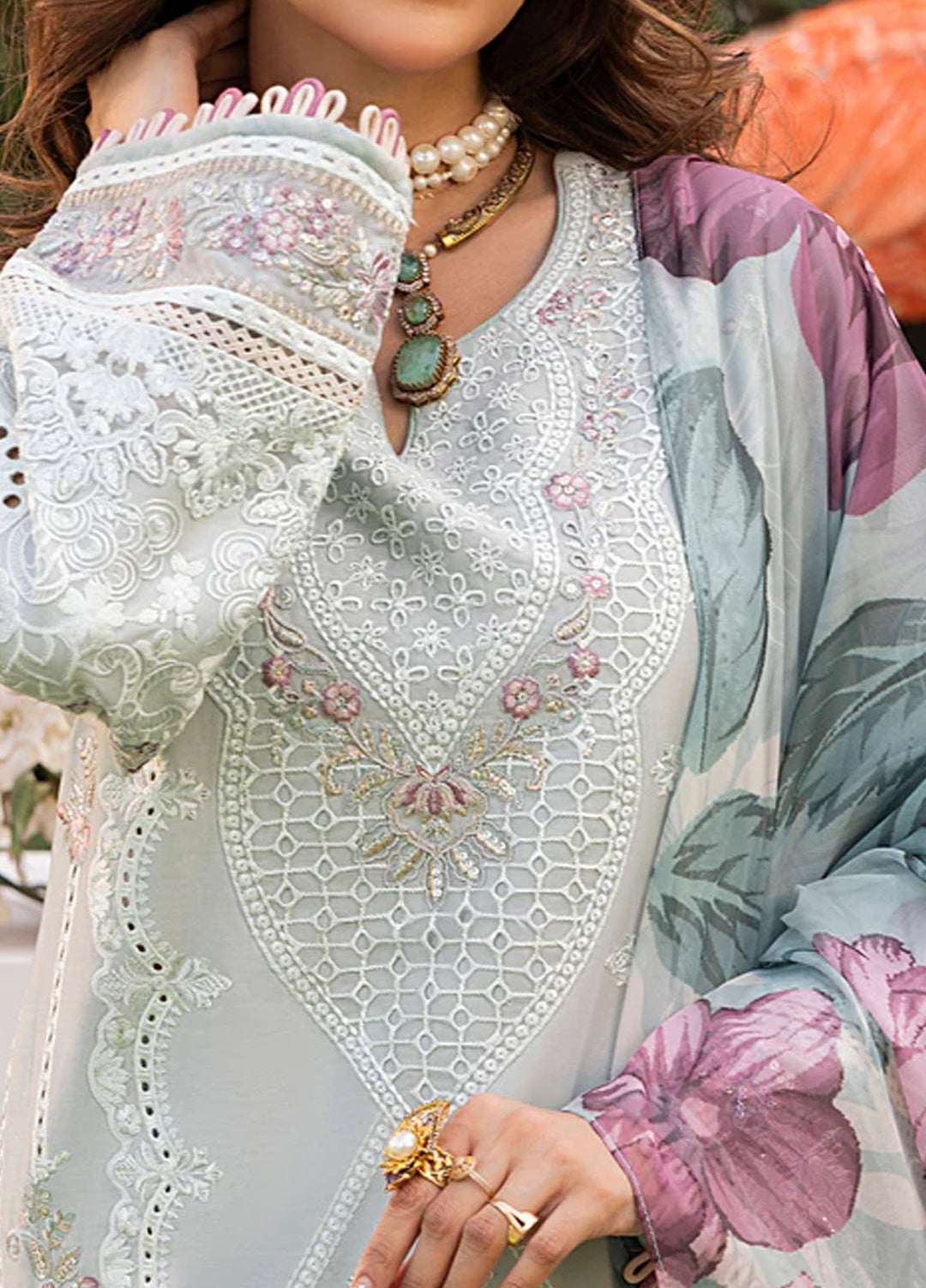 Imrozia Premium Pret Embroidered Cotton 3 Piece Suit IP-131 Inara