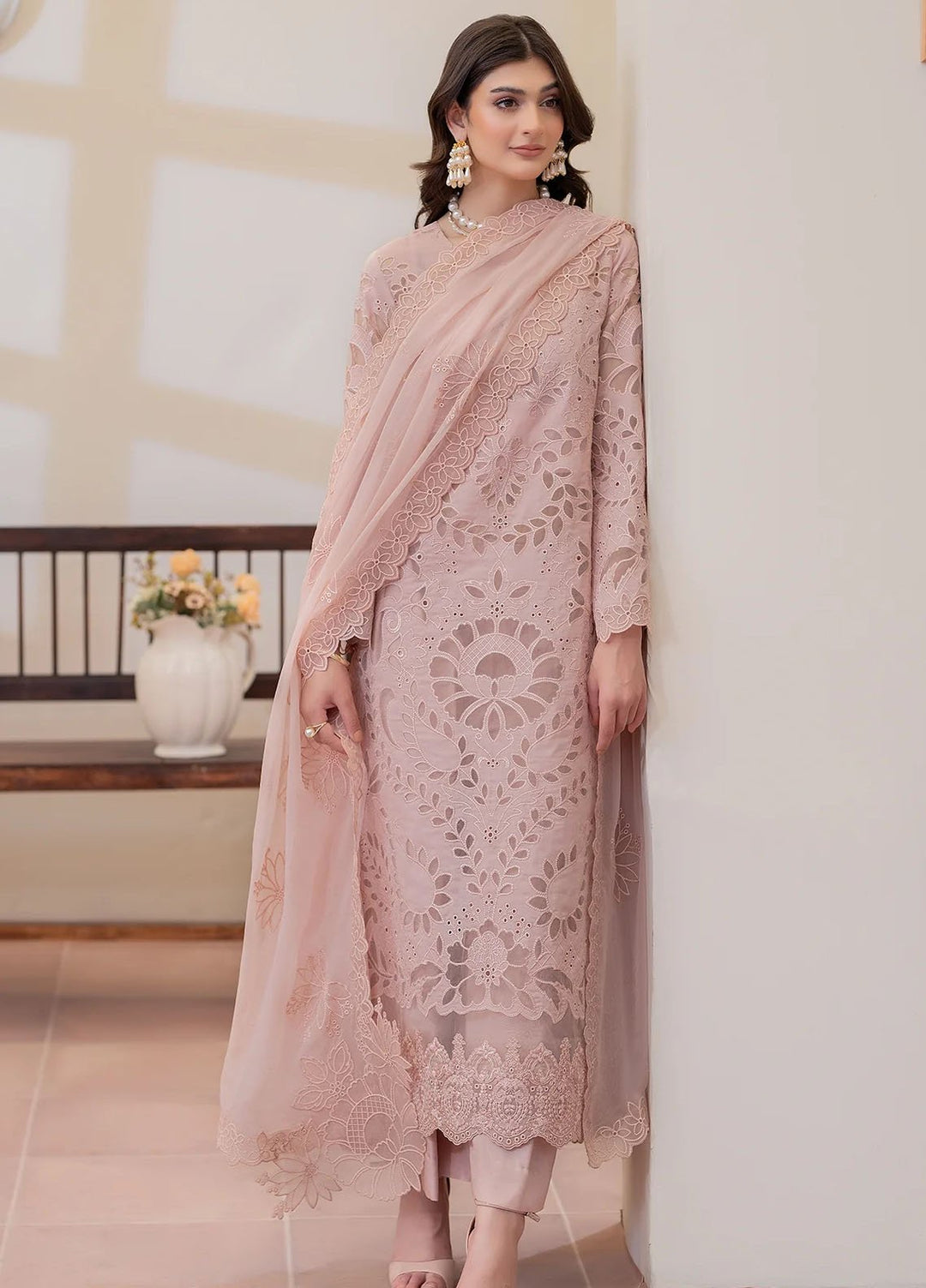 Imrozia Premium Pret Embroidered Lawn 3 Piece Suit IP-134 Zareha