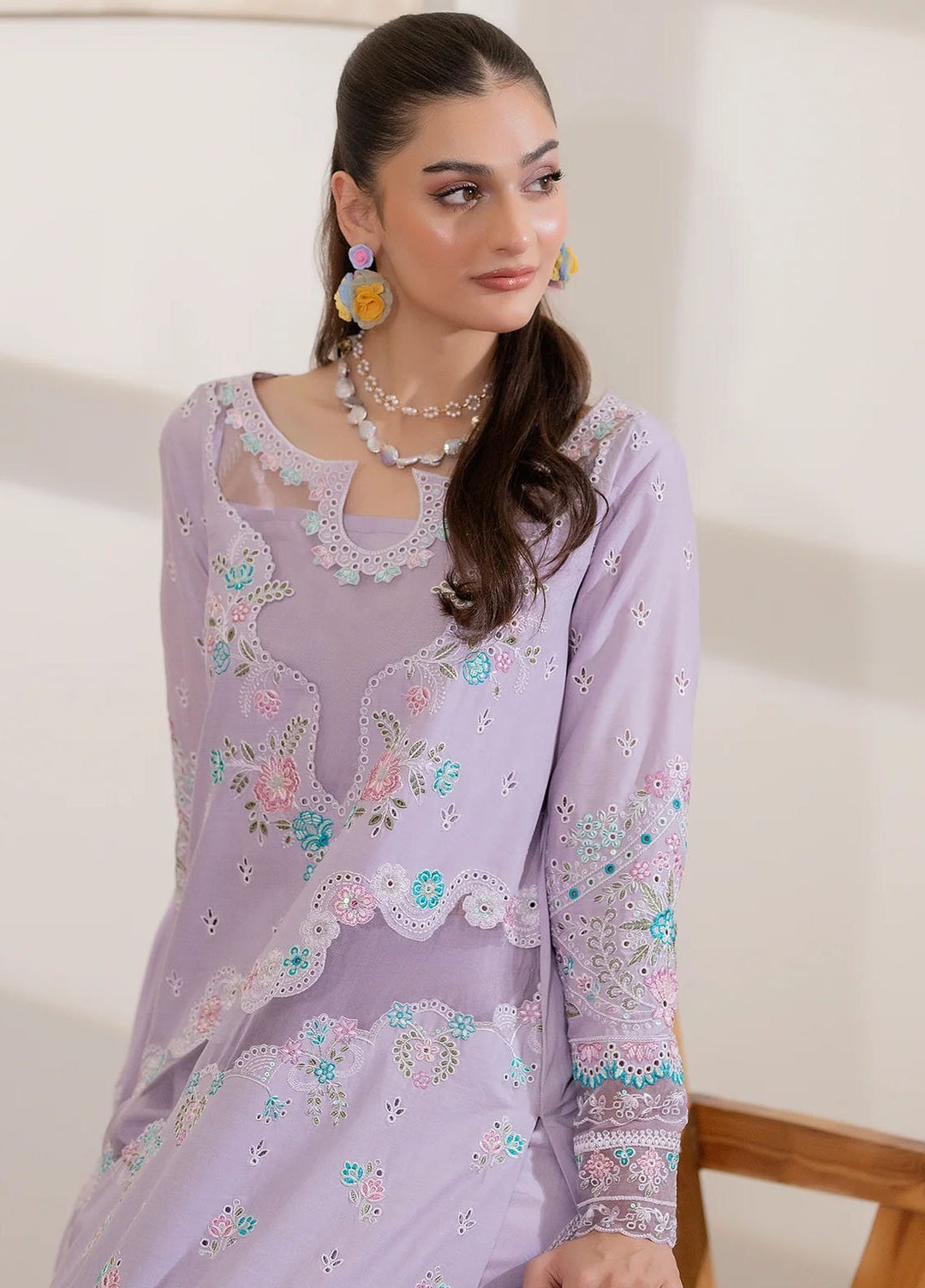 Imrozia Premium Pret Embroidered Lawn 3 Piece Suit IP-138 Nureh